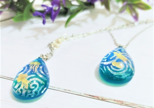 レジンアクセサリーの例